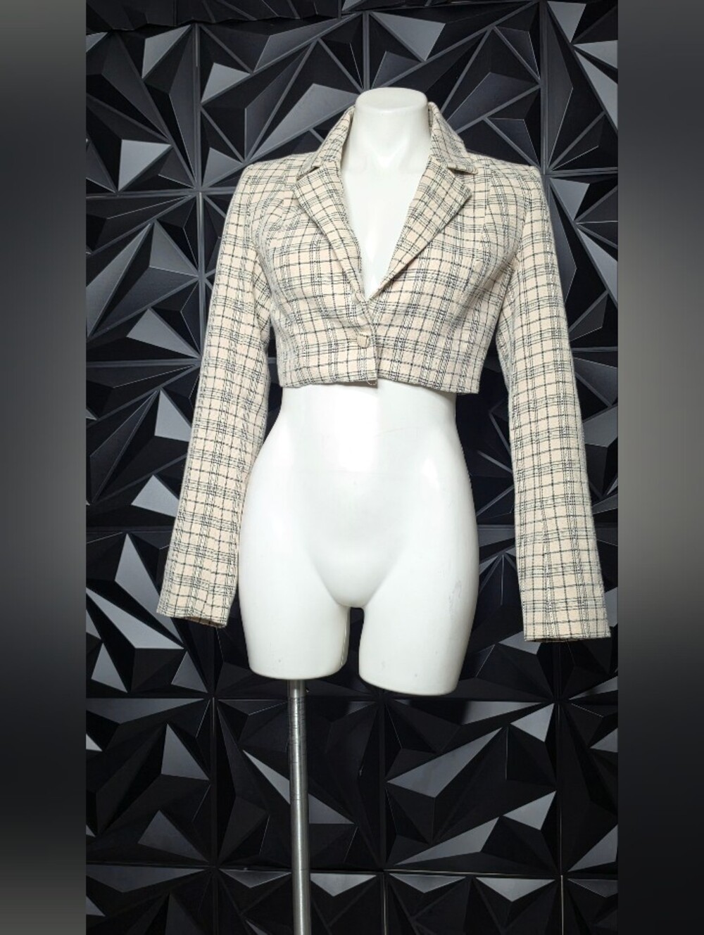 Meshki Cropped Plaid Blazer Jacket - Cream and Black